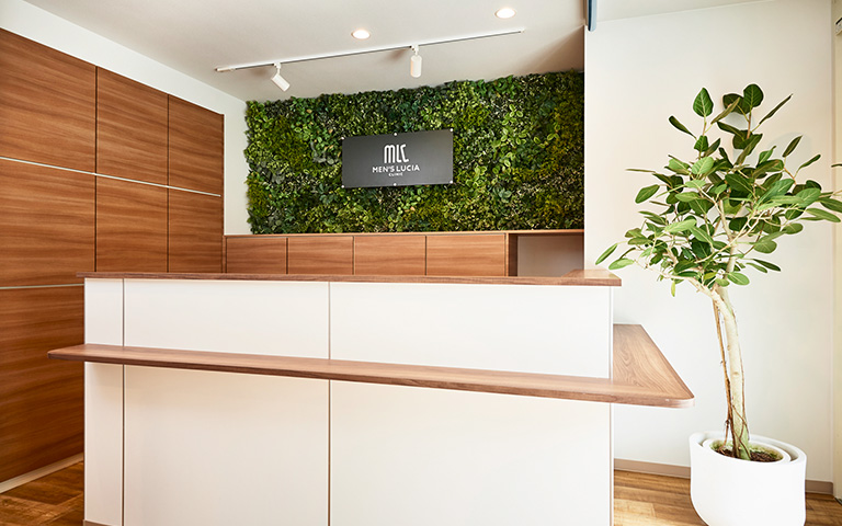 メンズルシア大阪心斎橋院